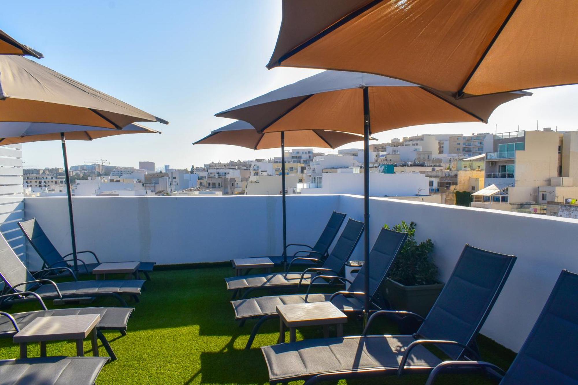 Cast Apartments Gzira Extérieur photo